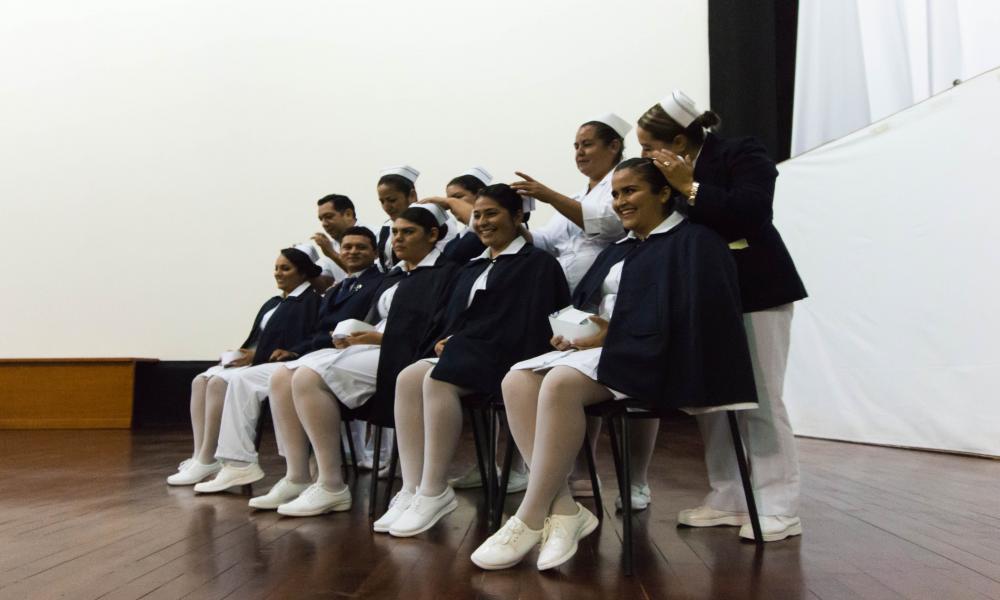 Forma CUCosta enfermeros con compromiso y responsabilidad social