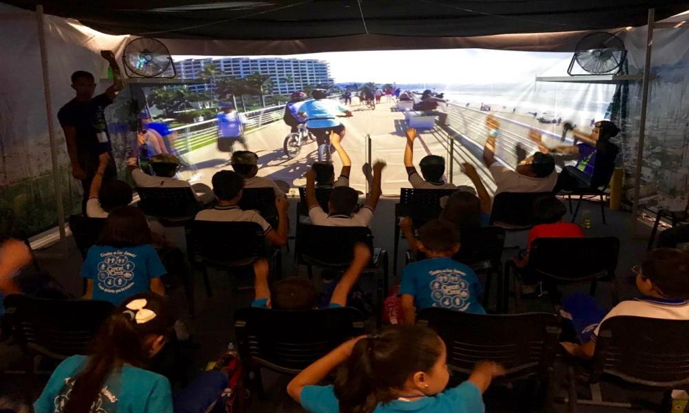 Inaugura CUCosta pabellón temático en Papirolas 2017