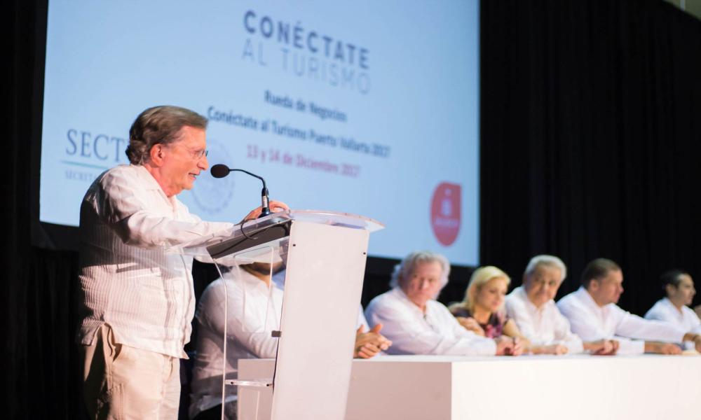 Participa CUCosta en “Conéctate al Turismo Puerto Vallarta”