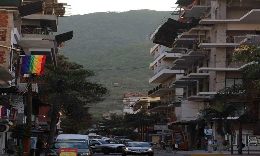 Nuevos edificios amenazan encanto pueblerino del centro histórico de Puerto Vallarta