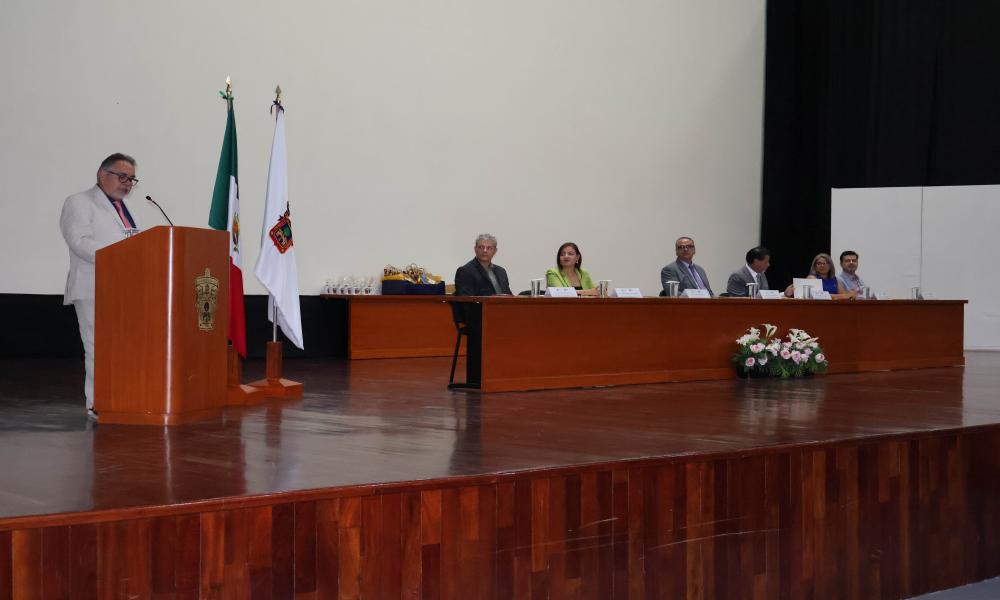 Se graduaron Ingenieros en Comunicación Multimedia y Computación