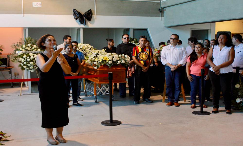 Rinden homenaje a Armando Soltero en Escuela Preparatoria Regional