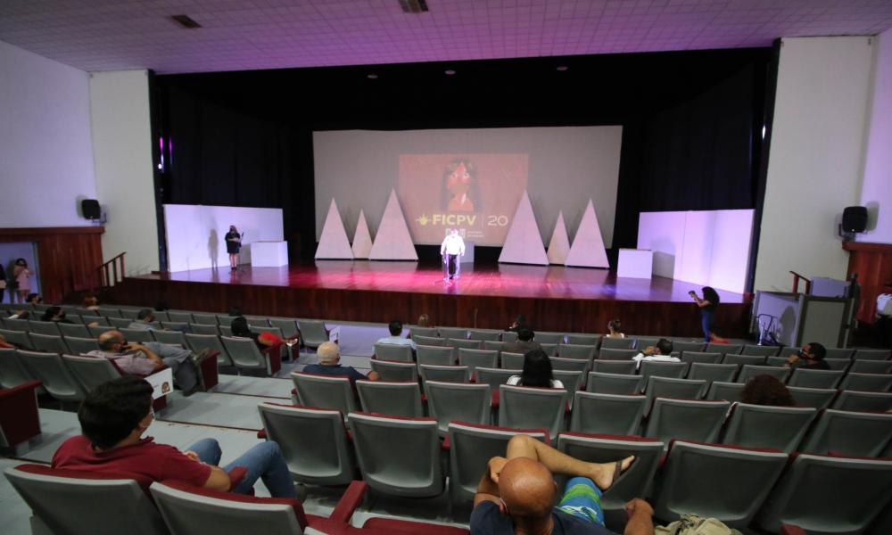 Brilla “Iguana de Oro” para el cineasta jalisciense Samuel Kishi en #FICPV20