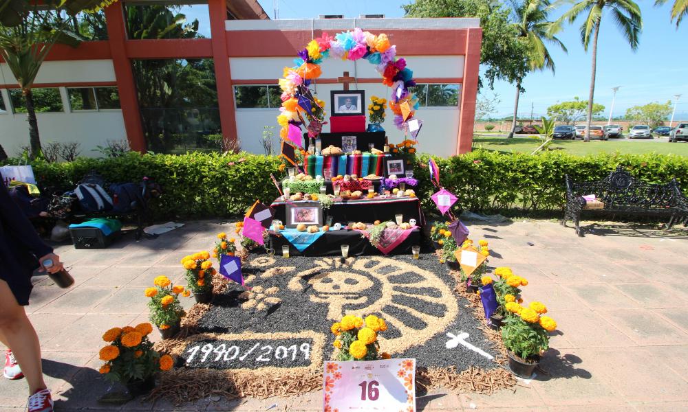 Celebraron en el CUCosta “Festival Cultural Día de Muertos”