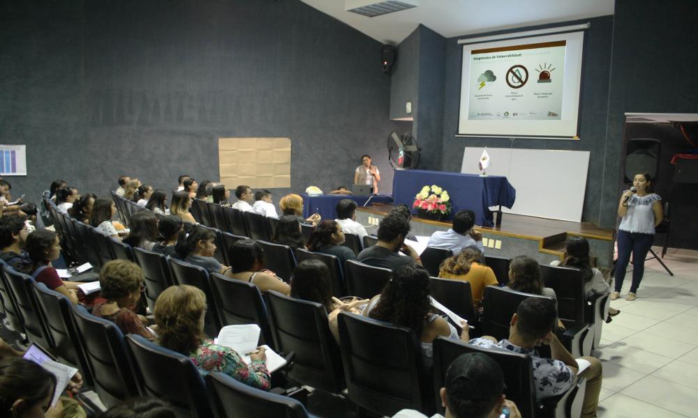 “Los Municipios Deben Tener Políticas Definidas, Ante el Cambio Climático” Dr. Jorge Téllez, Rector CUCosta