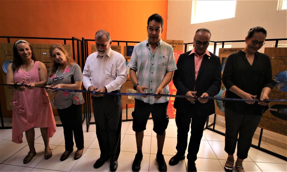 Inauguran Exposición ¡Vive el Arrecife! en CUCosta