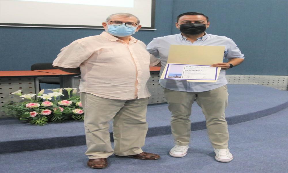 Van 8 años de motivar a estudiantes a realizar proyectos de investigación