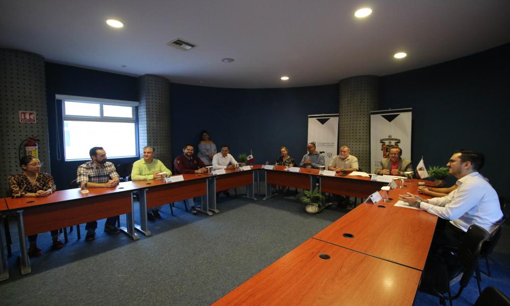 Firma CUCosta convenio de colaboración con el ISSSTE a favor de estudiantes del área de Salud