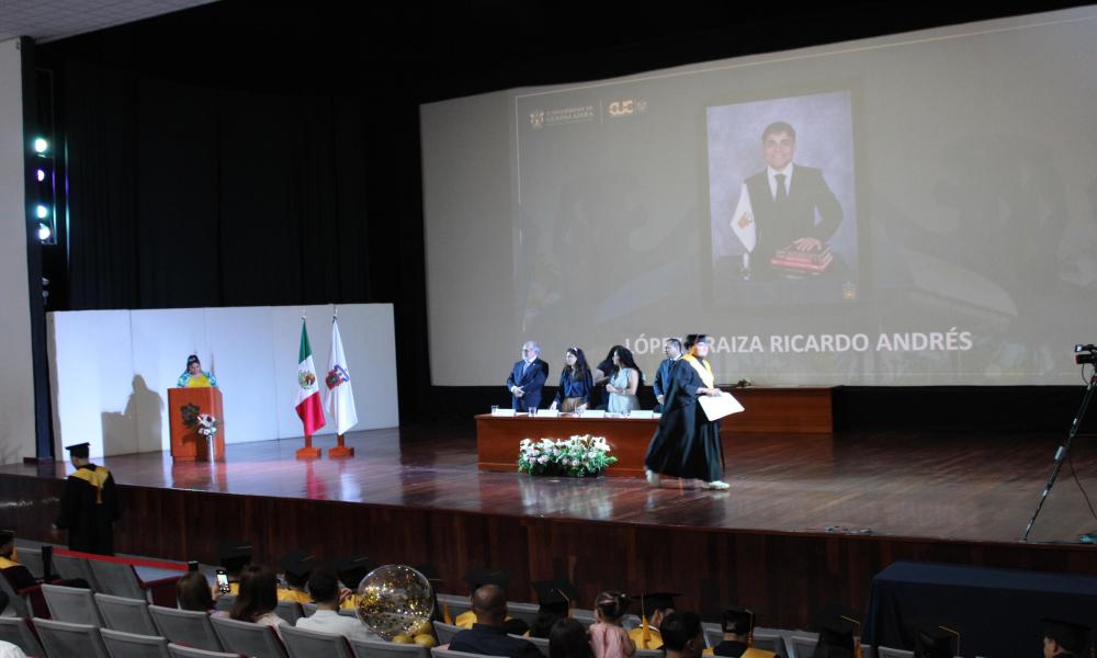 Egresan 31 nuevos Licenciados en Cultura Física y Deportes del CUCosta