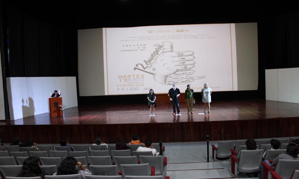 La Licenciatura en Artes Visuales para la Expresión Plástica celebra 12 años de formación académica en CUCosta