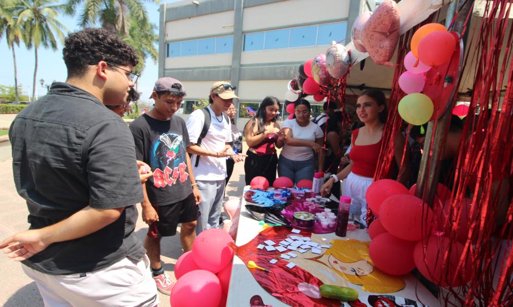 CUCosta realiza la “Feria de Patologías” con enfoque en salud mental y prevención