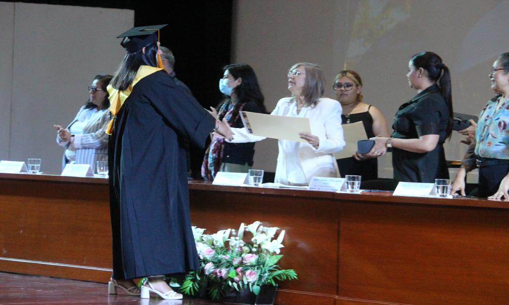 Egresa la LV Generación de Abogados “Mtra. Carmen Leticia Medina Gómez” del CUCosta 