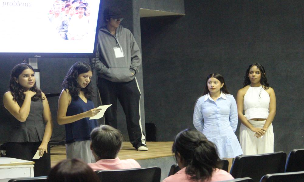 Estudiantes de Psicología participan en el Coloquio Estudiantil 