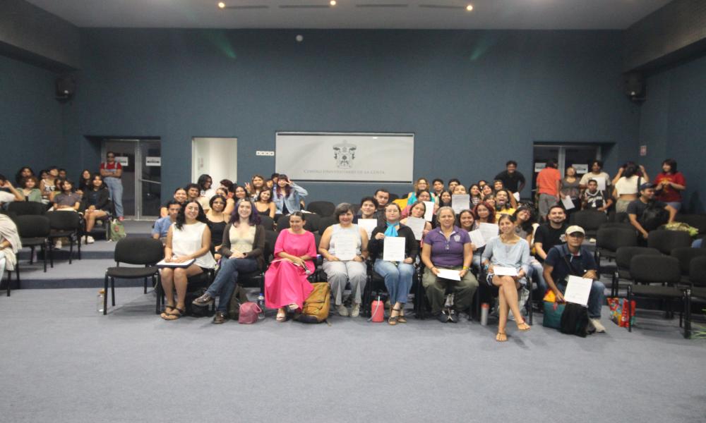 Reconocen a estudiantes y docentes participantes en Proyectos Artísticos
