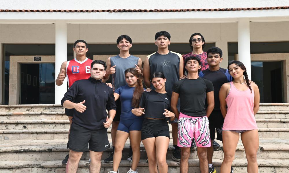 Participan 80 estudiantes del CUCosta en el “Rally por la Juventud”
