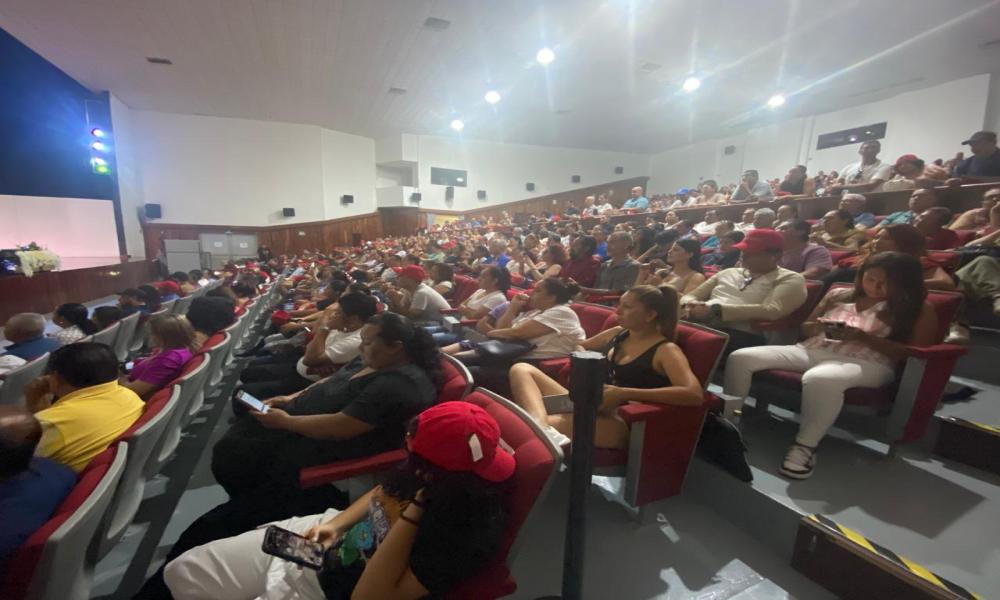 La rectora, Dra. María Esther Avelar Álvarez, dio la bienvenida a mil 066 estudiantes que inician su formación universitaria durante el ciclo escolar 2026-B.