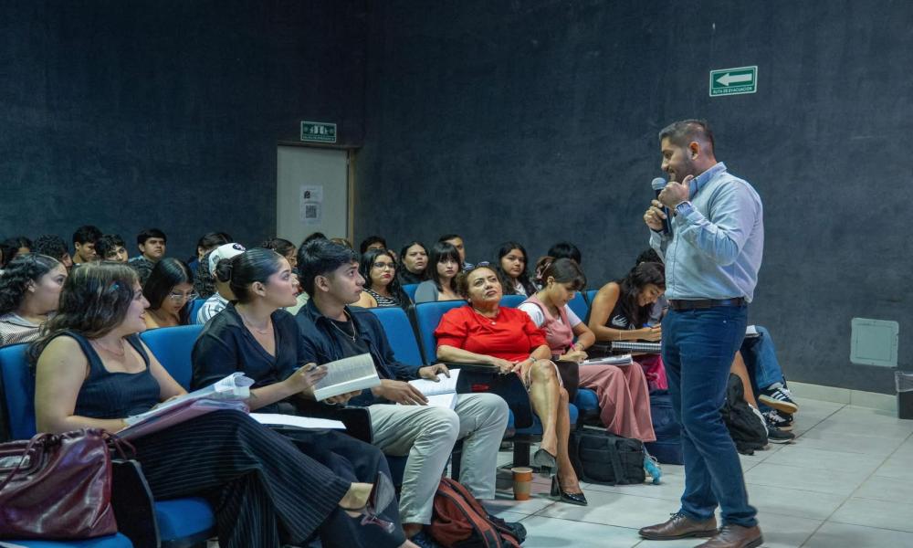 Conferencia para estudiantes de Abogado 